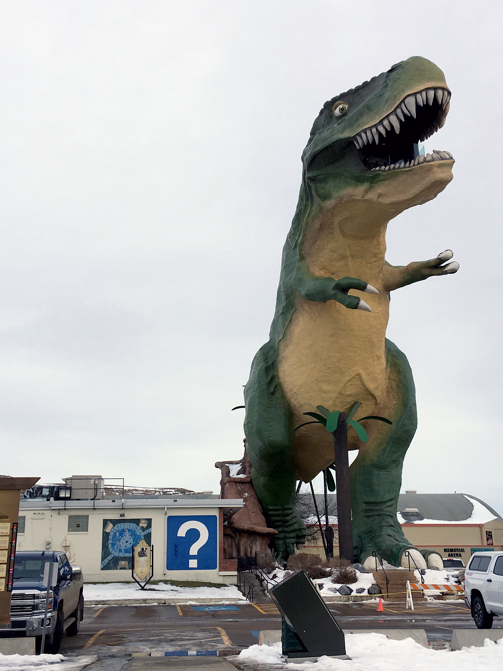 Generic Van Life - Drumheller - Worlds Largest Dinosaur