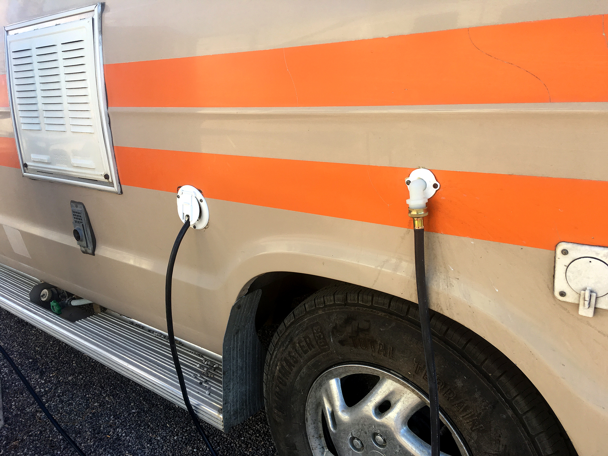 Generic Van Life - Kingman Hookups