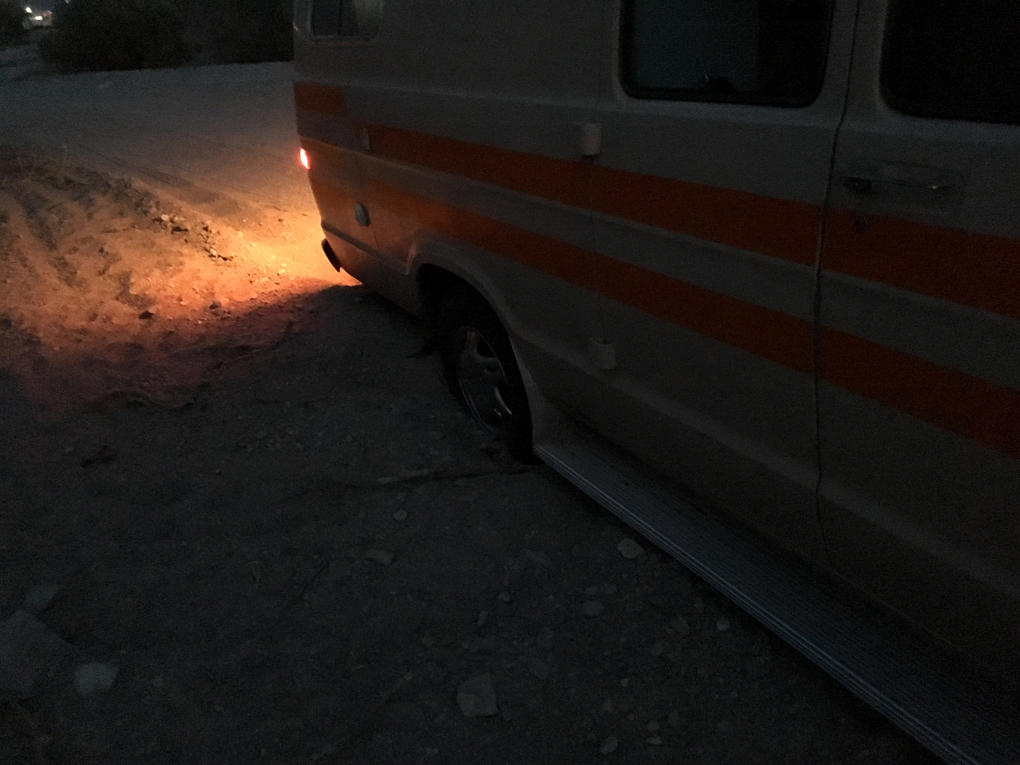 Generic Van Life - Stuck in Quartzsite