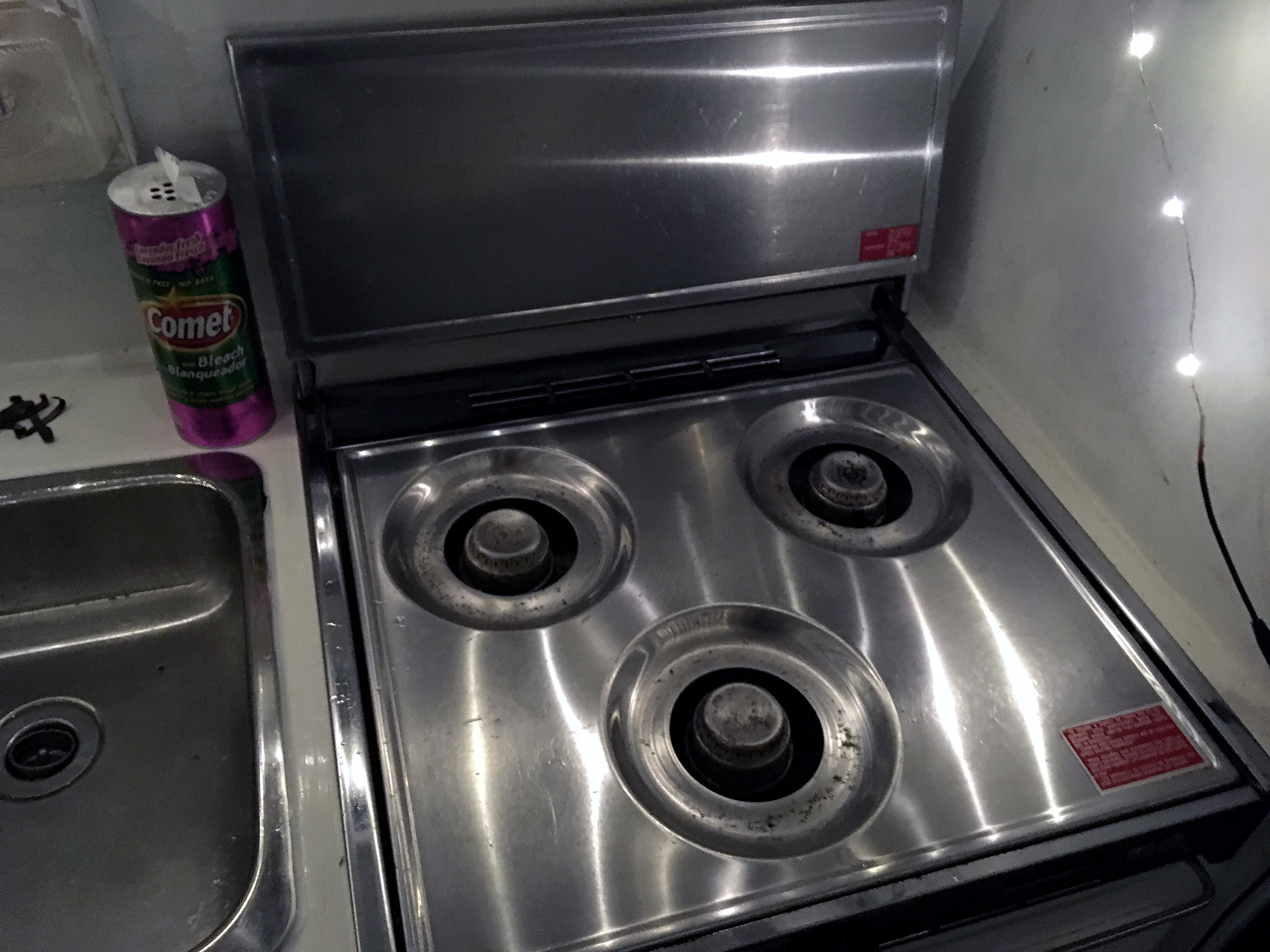 Generic Van Life - Louisiana Clean Stove