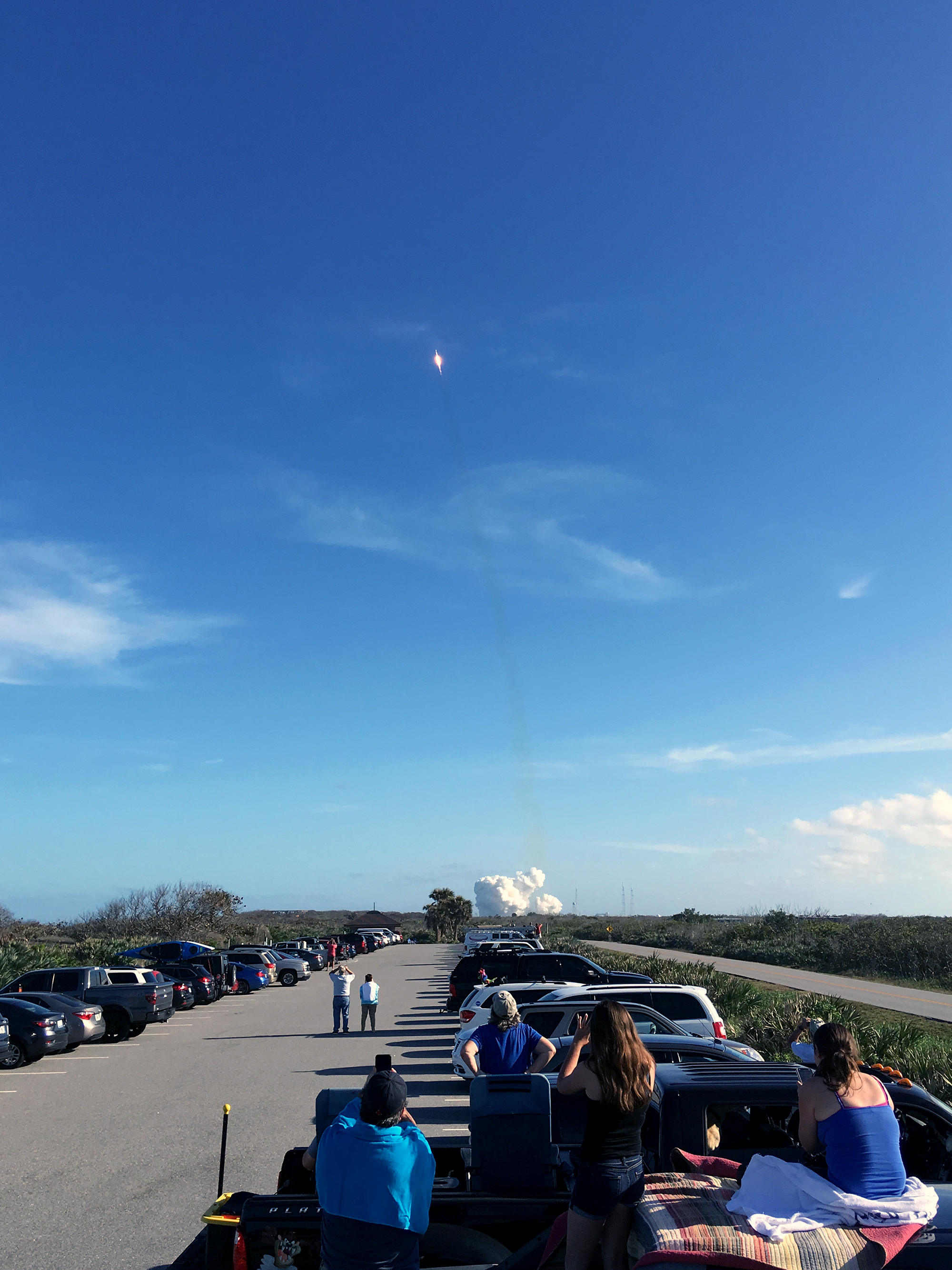 Generic Van Life - Navarre Falcon Heavy Launch II