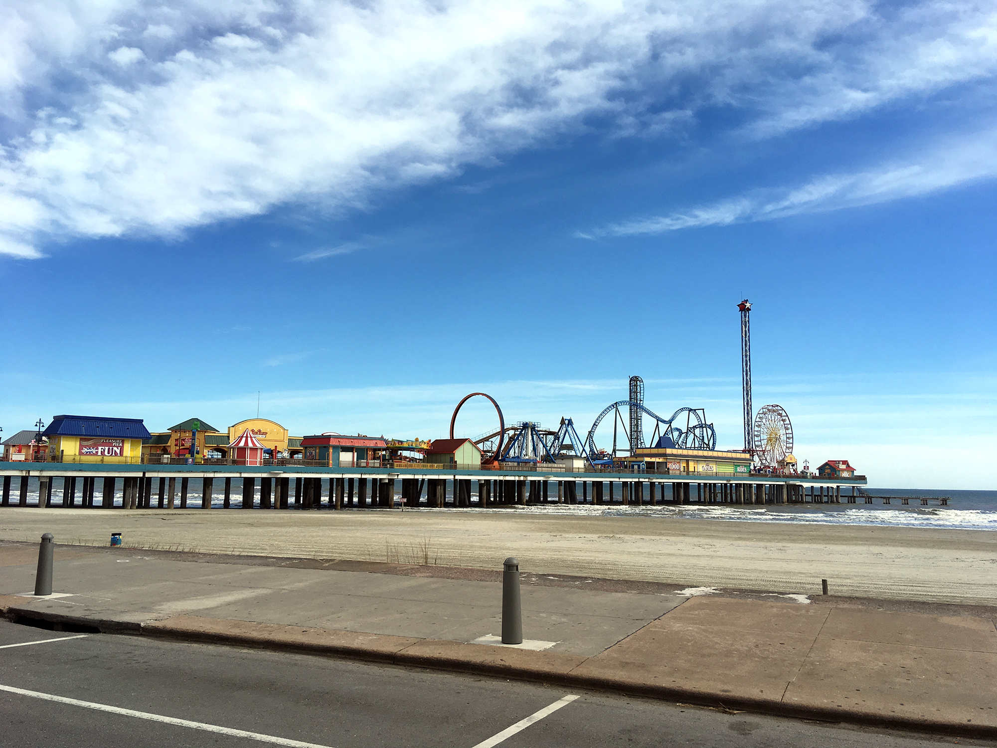 Generic Van Life - Third Coast Galveston Pier