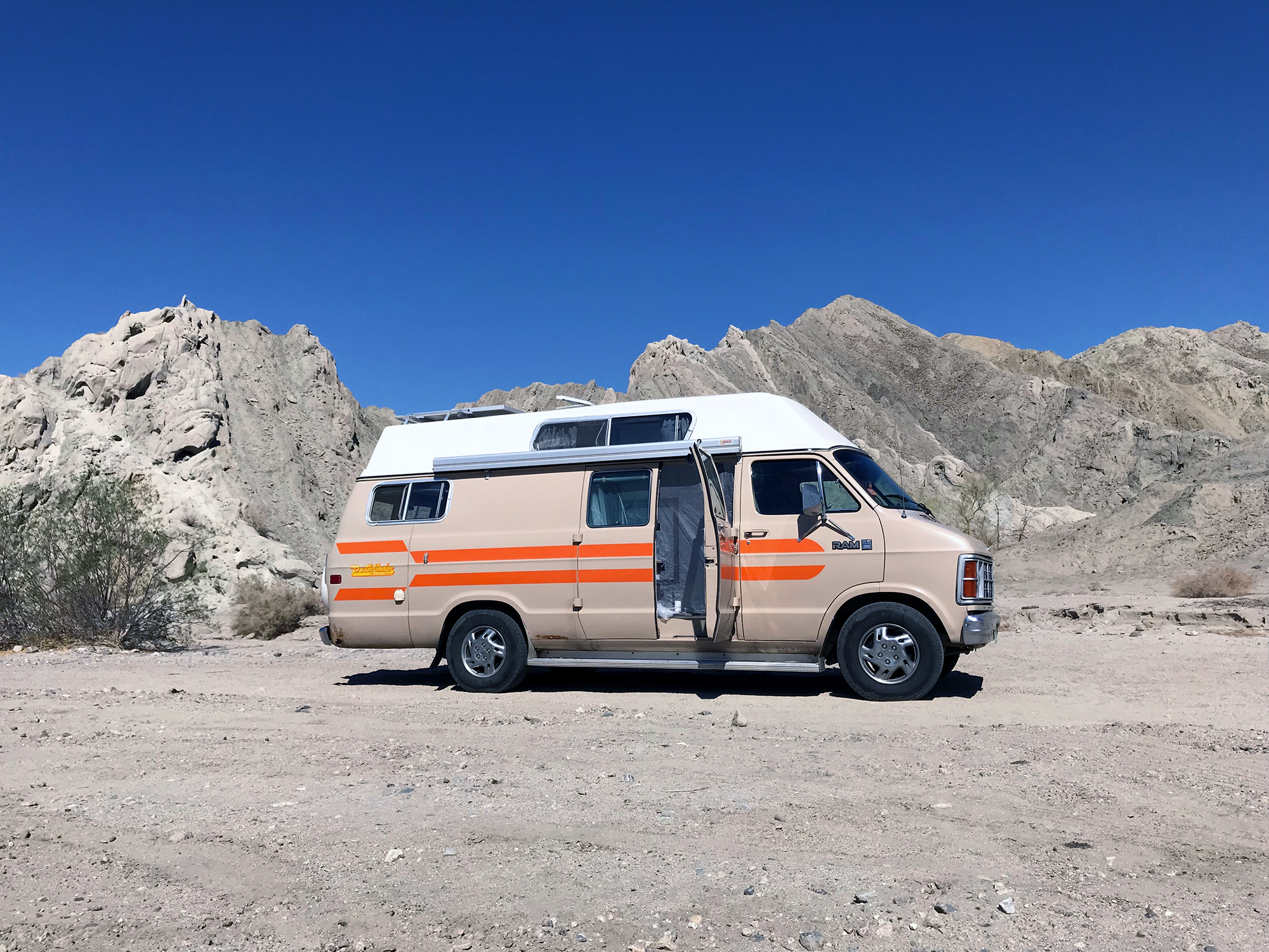 Generic Van Life - Southern California Mecca