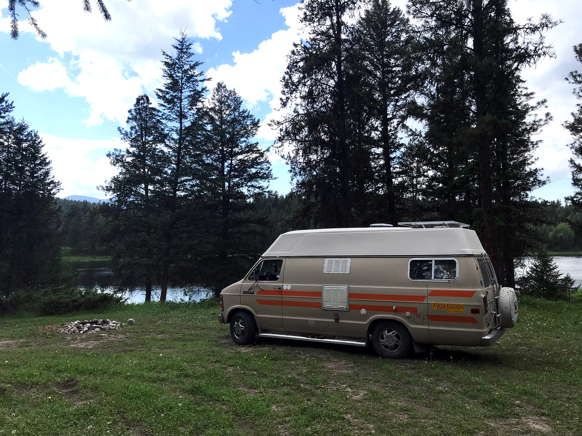 Generic Van Life - Crowsnest Highway Wapiti Lake