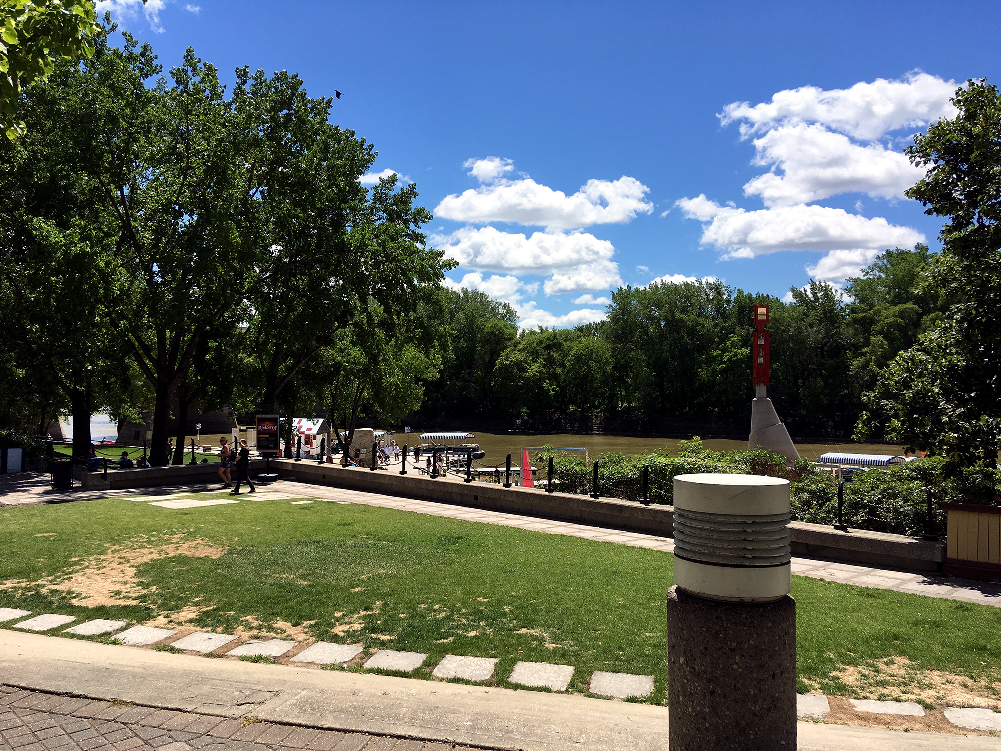 Generic Van Life - Friendly Manitoba Winnipeg The Forks