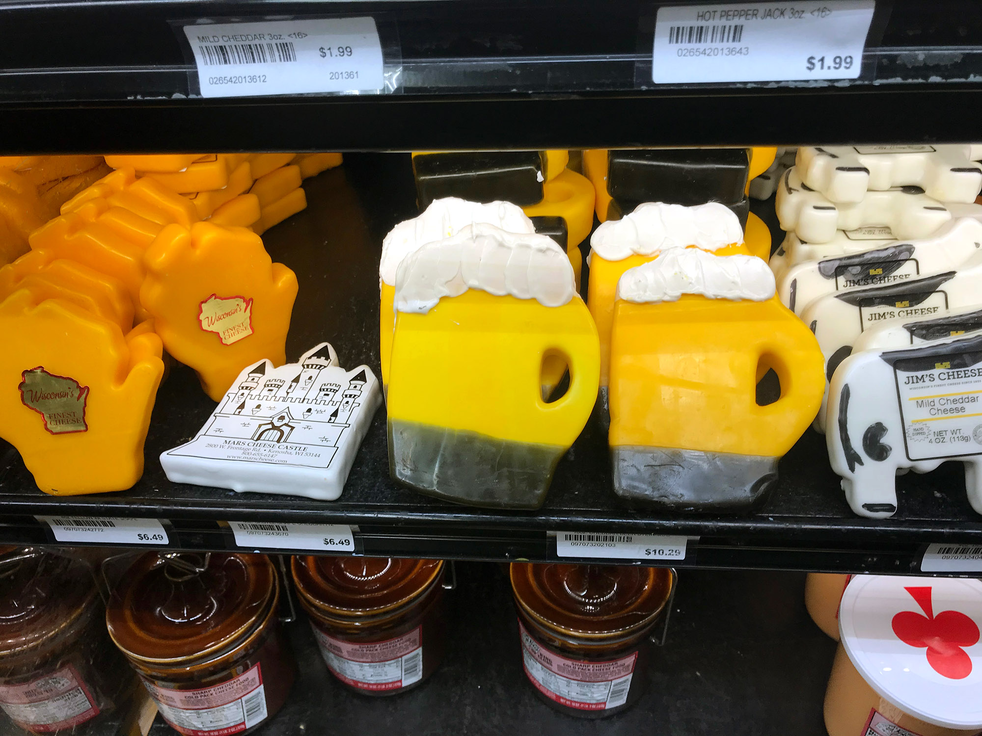 Generic Van Life - Wisconsin Mars Cheese Castle Beer Cheese