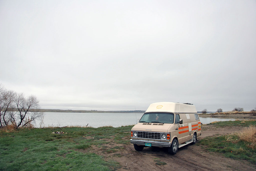 Generic Van Life - Dippin Back Down to the USA - Grayrocks Reservoir