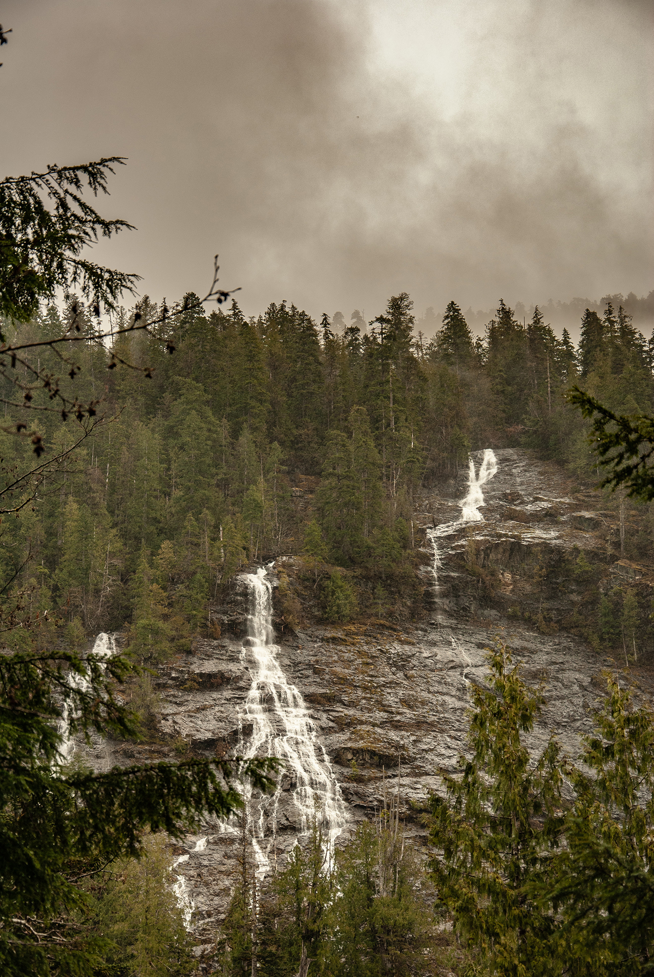 Generic Van Life - The Ultimate Vancouver Island Road Trip - Three Sisters Waterfall